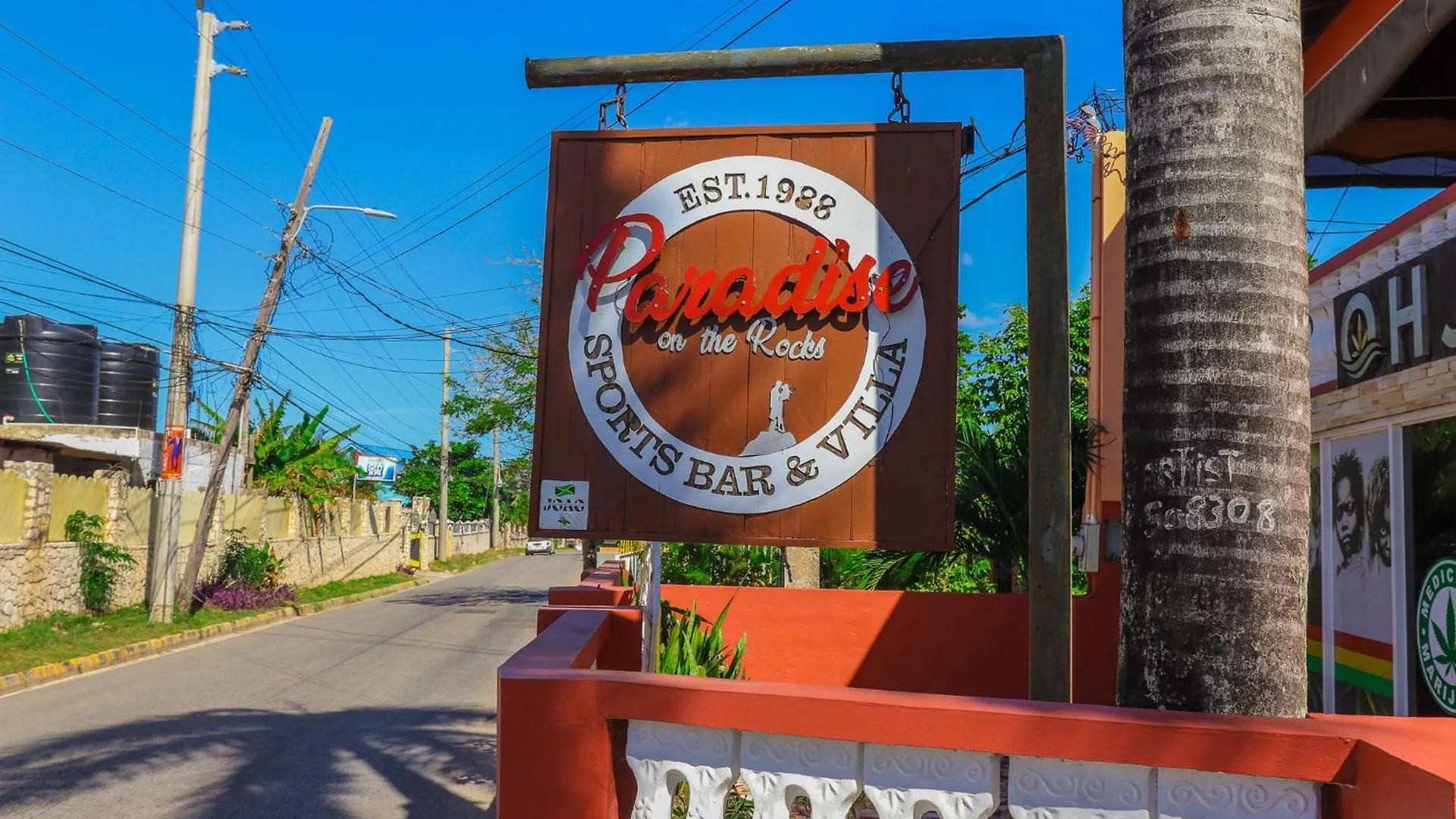 Paradise On The Rocks Hotel Negril
